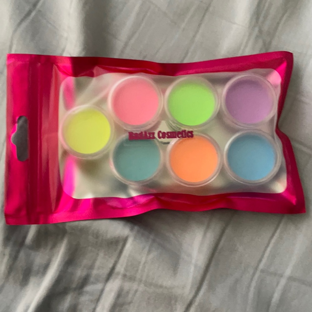 Brand new water eyeshadow